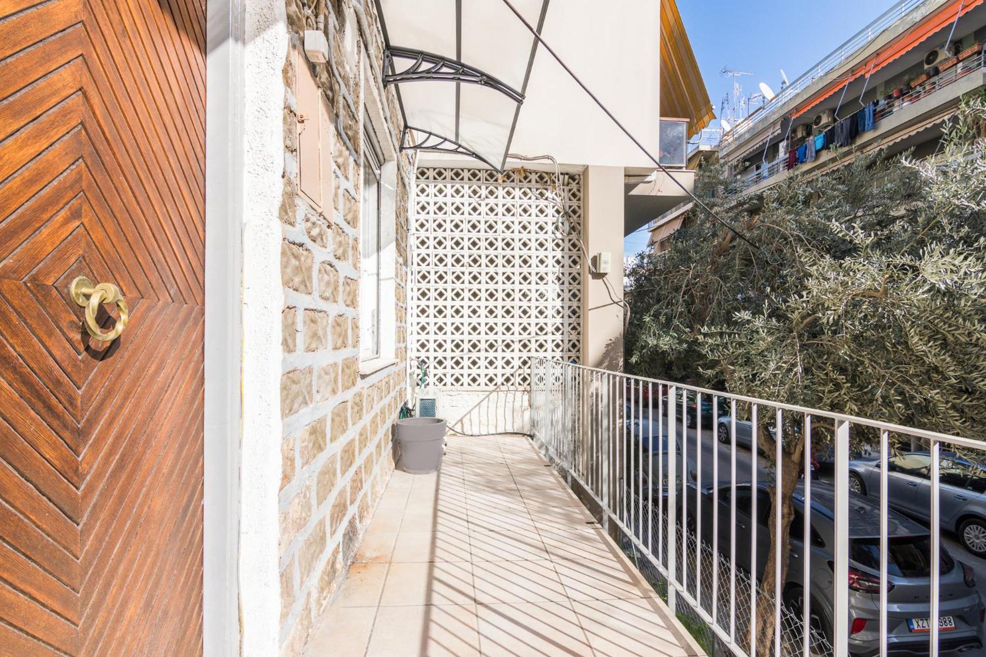 Great House W/ Private Parking Apartment Атина Екстериор снимка